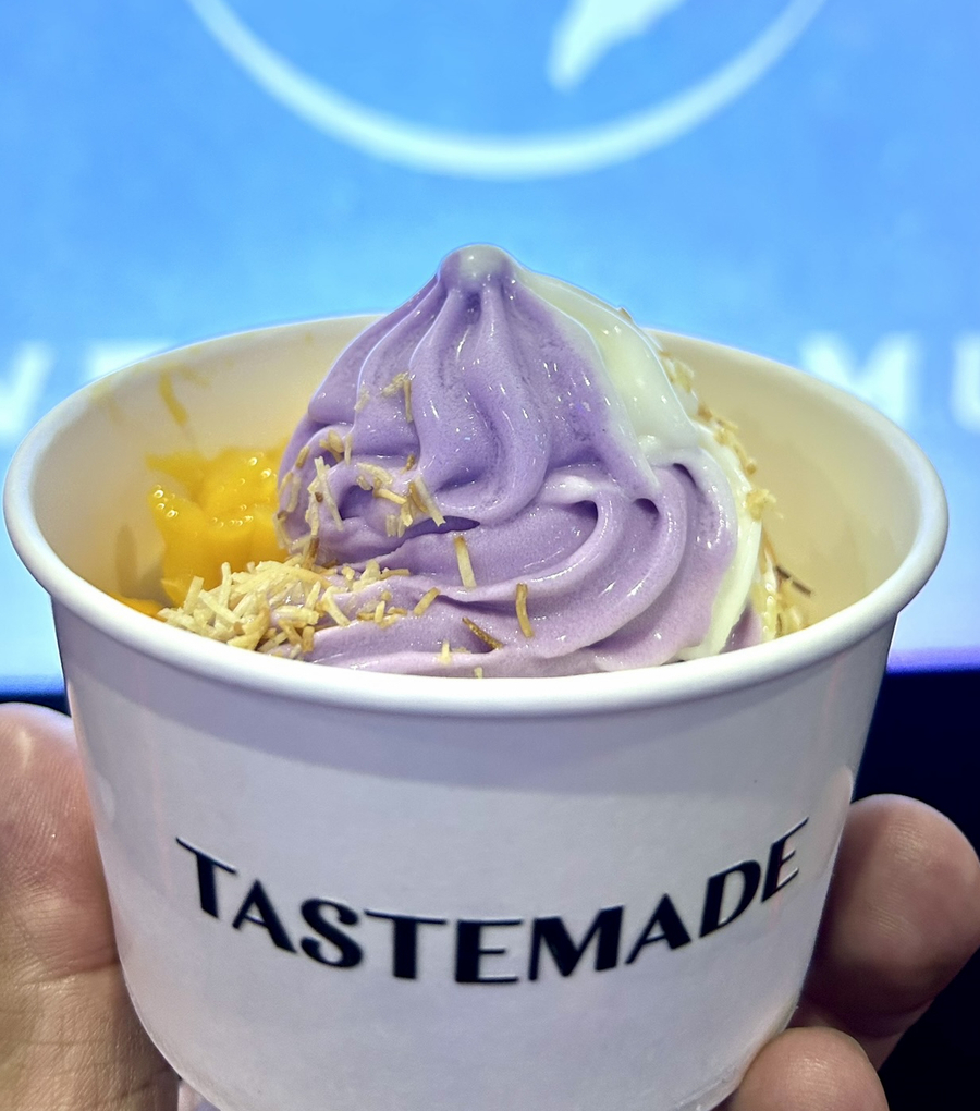 BARRA DE HELADOS SUAVES & YOGURT CON TOPINGS